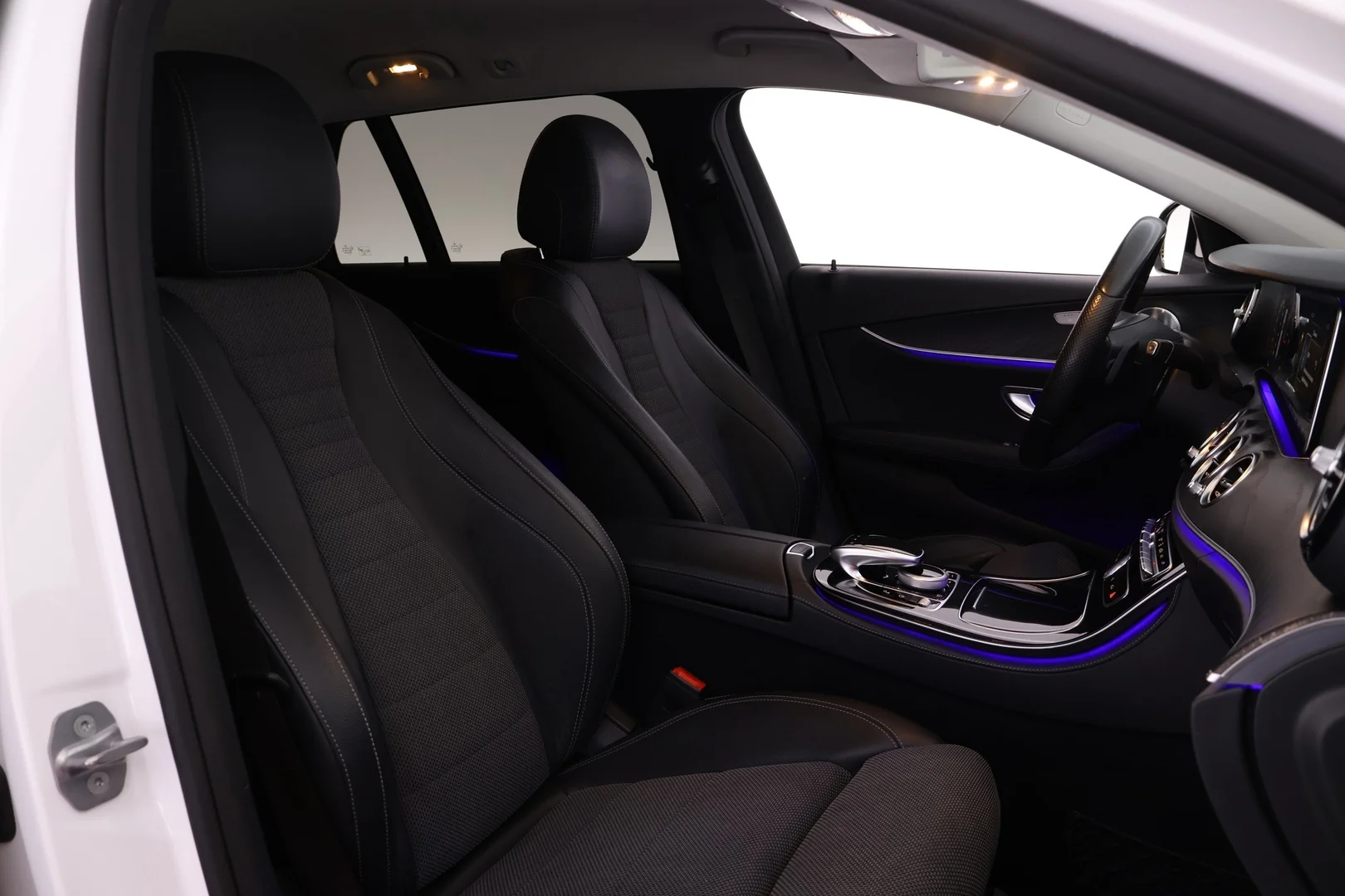 Car Image - 6BUIL2Gk1aOxSQ5cLnuMyO