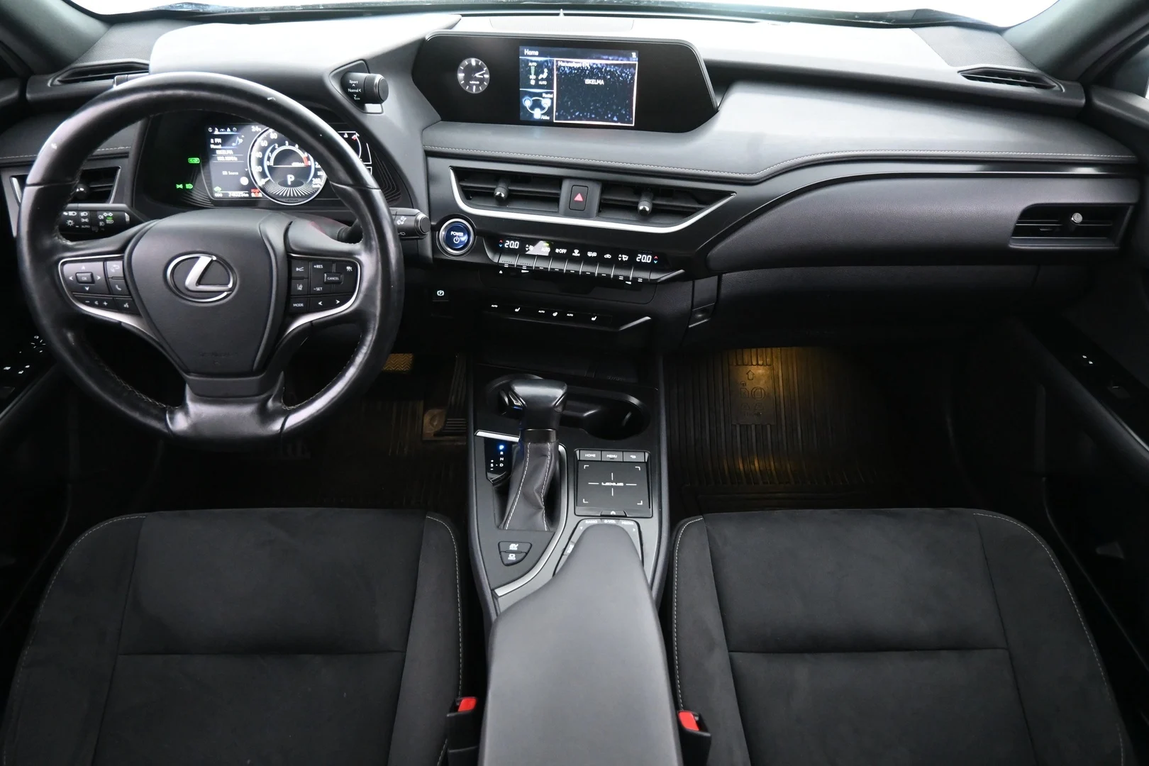 Car Image - 6L98iUJz5FVYEyFAFu5ADp