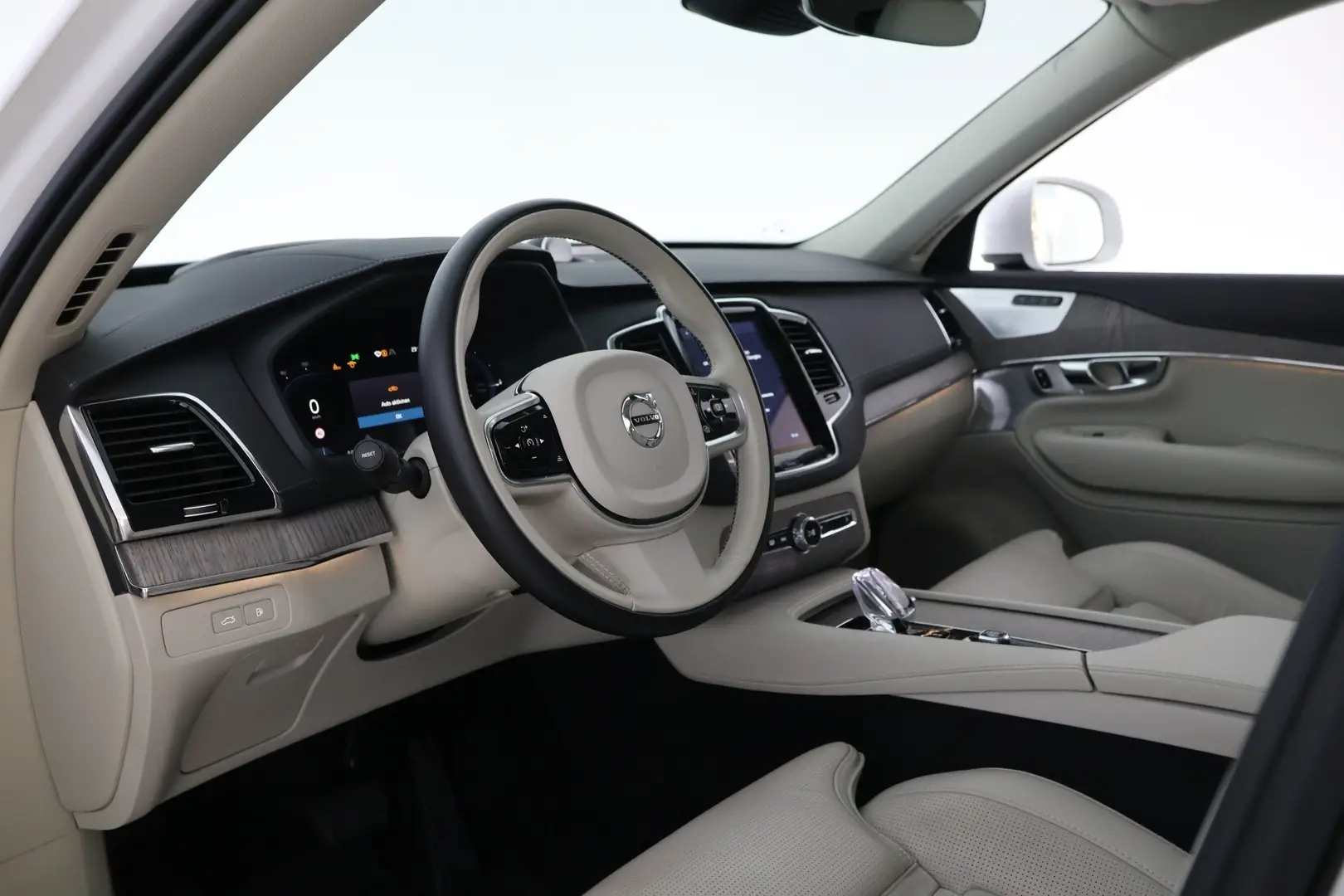Car Image - 5dshvLlhDgm53aytCDhXQR