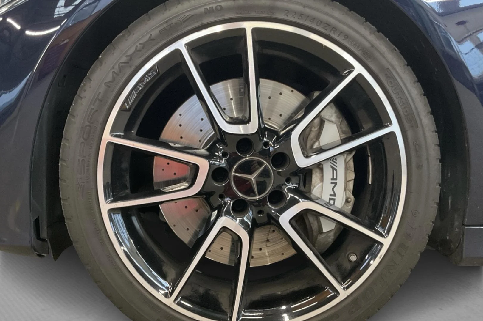 Car Image - 5luTg6weZKijlgOq47qtJN