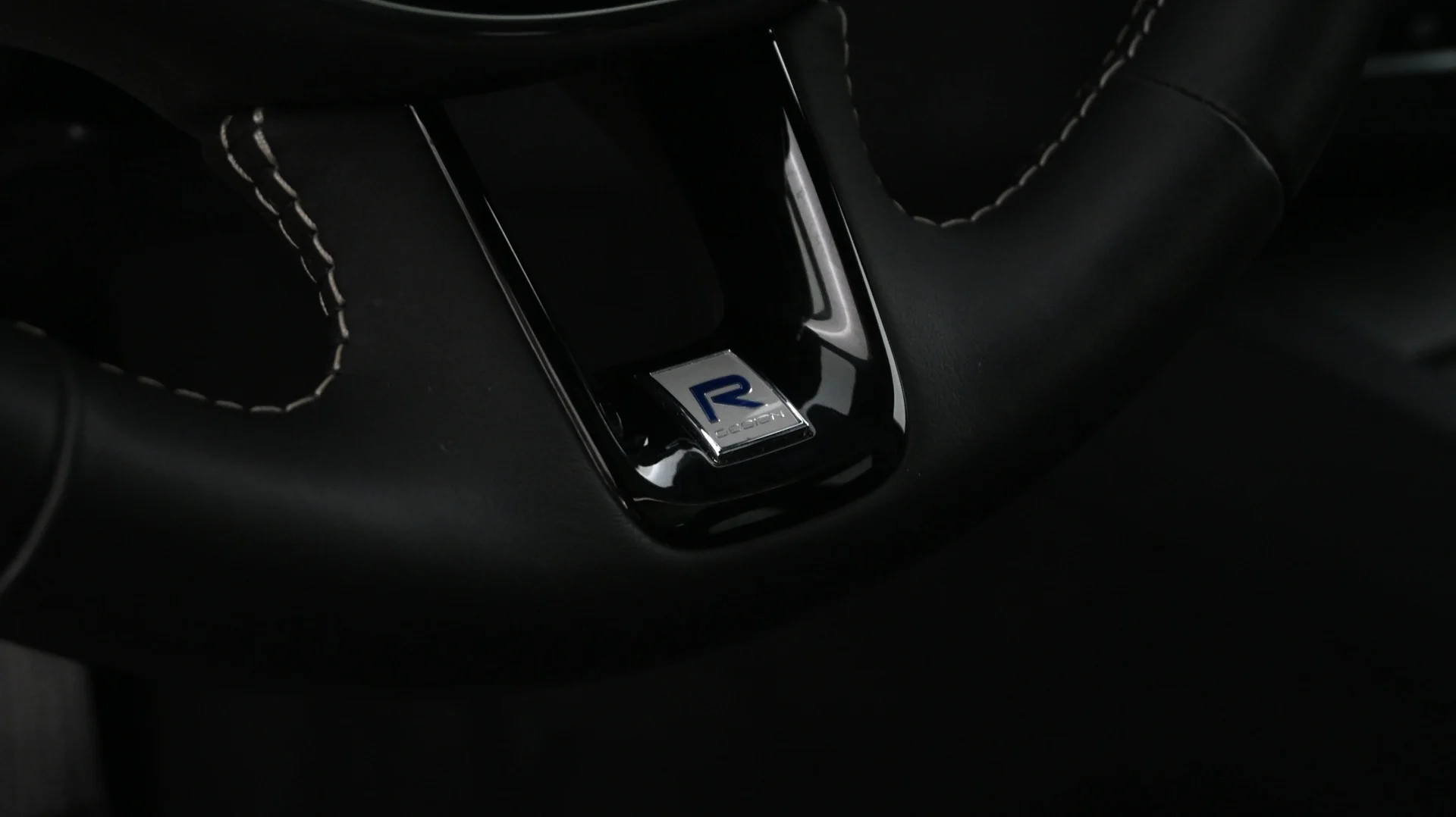 Car Image - 33gfgWDo4y6mFhlbbQwU6J