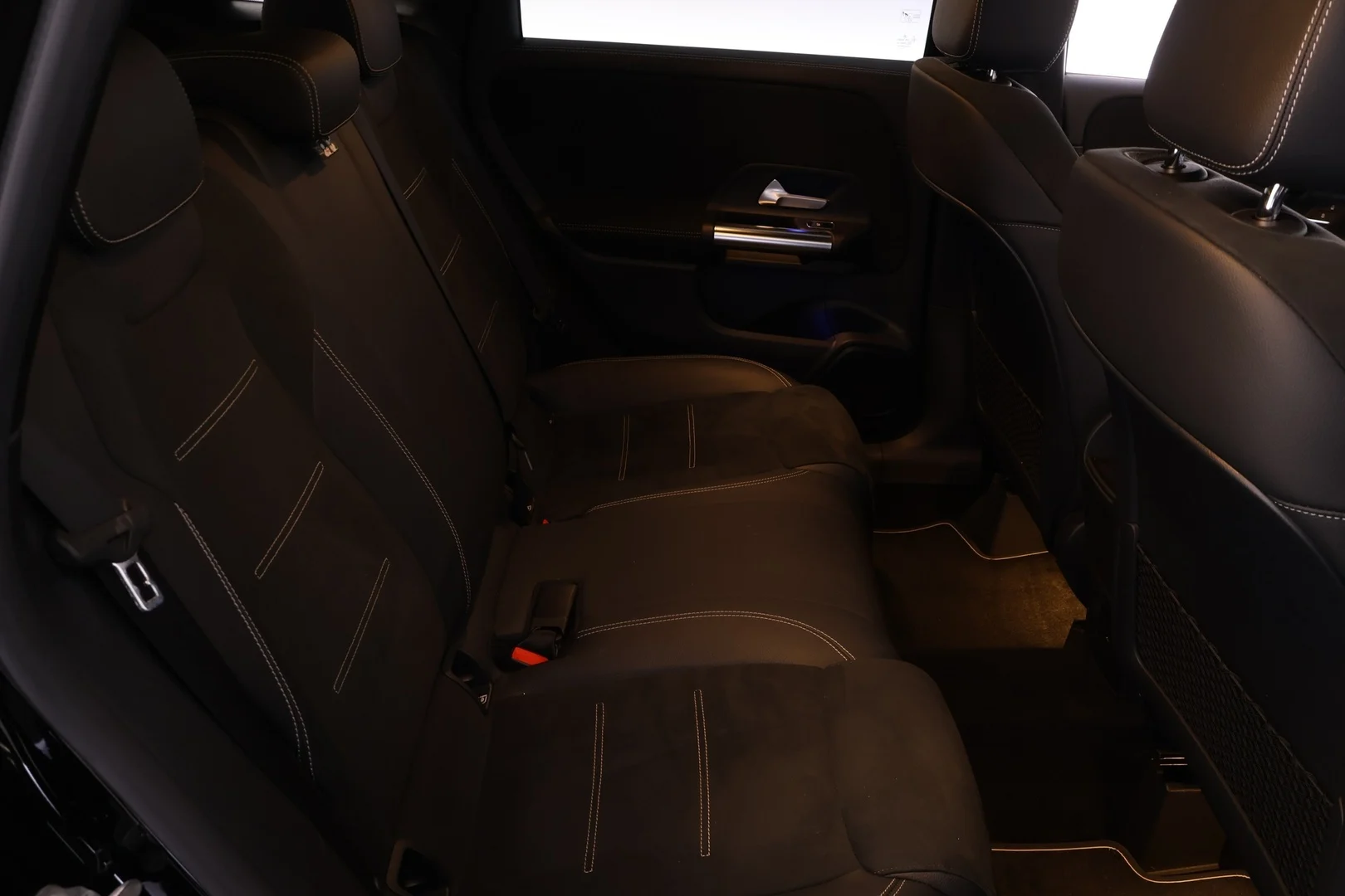 Car Image - 18dHrb12O4f68VNnxXHwtg
