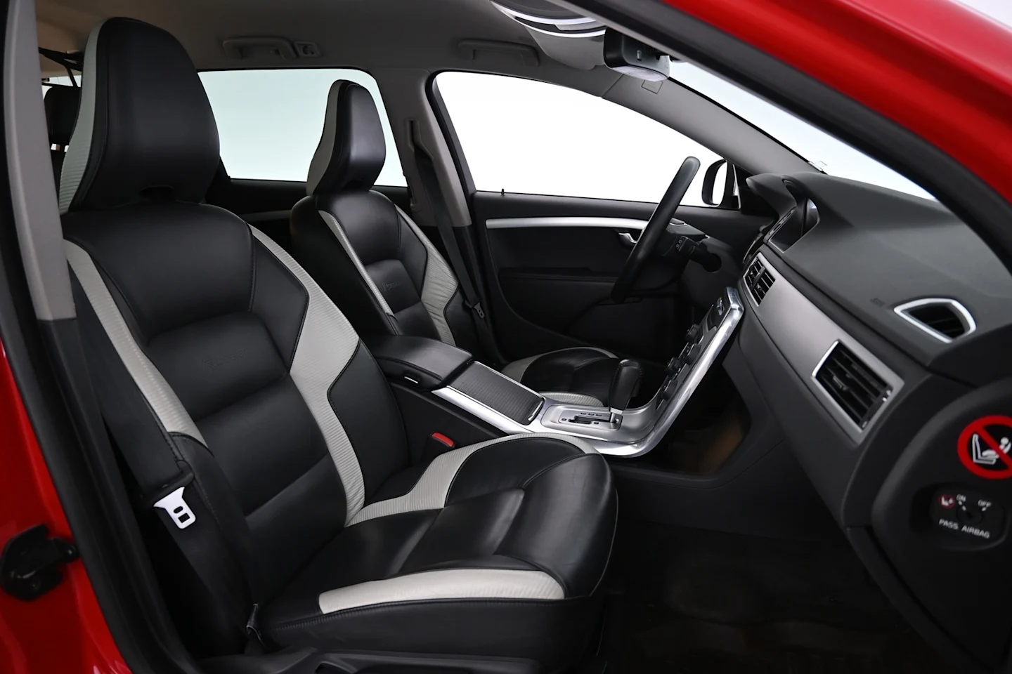 Car Image - loXMVxXNYfpdl15HujUSy