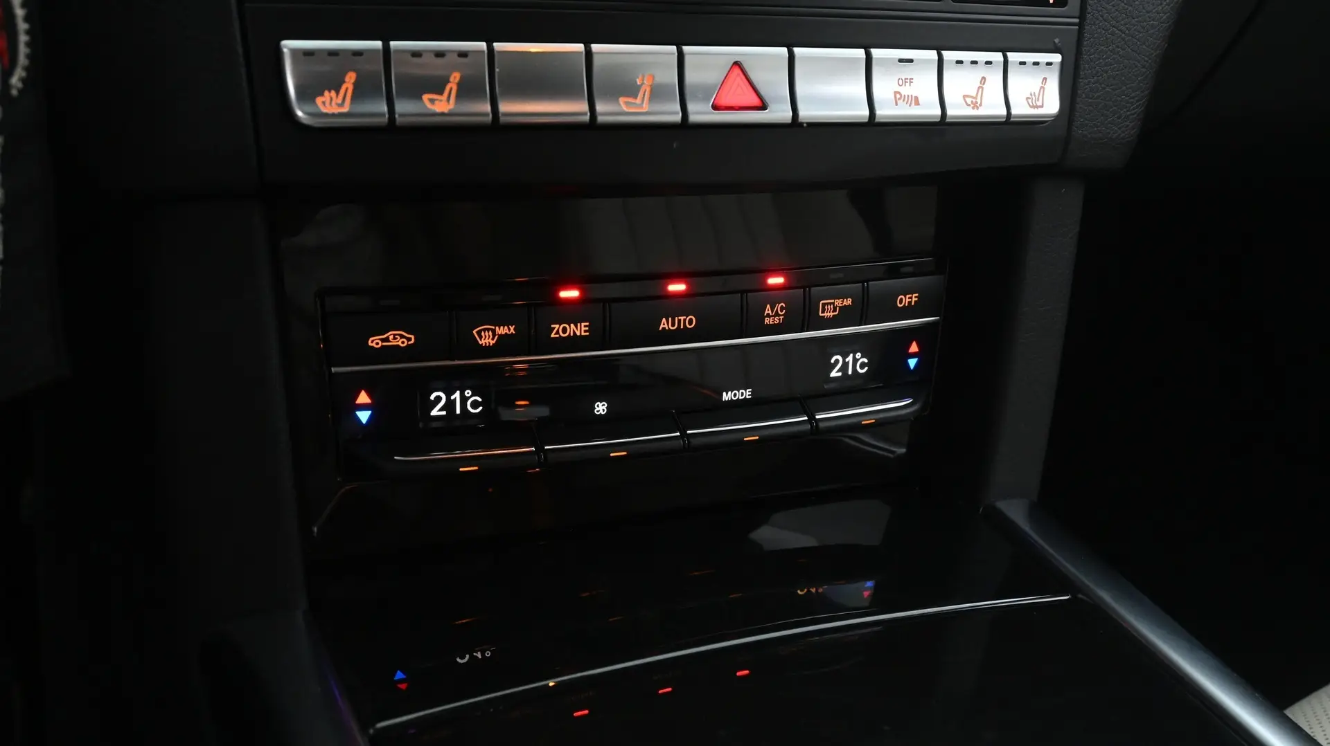Car Image - 2mEZp0EECoVhoib6nIqfyI