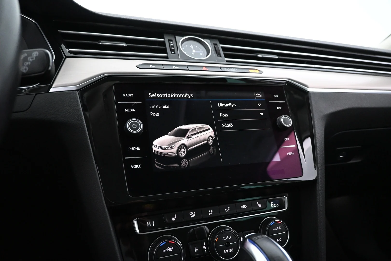 Car Image - 2j3RH7YQNbiyu4W6Z30362