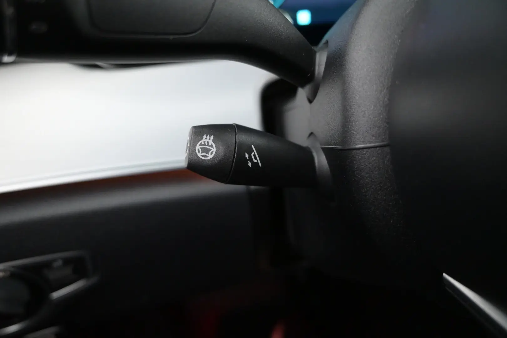 Car Image - 7t70eCS5KD9S2XgGO5uJfd