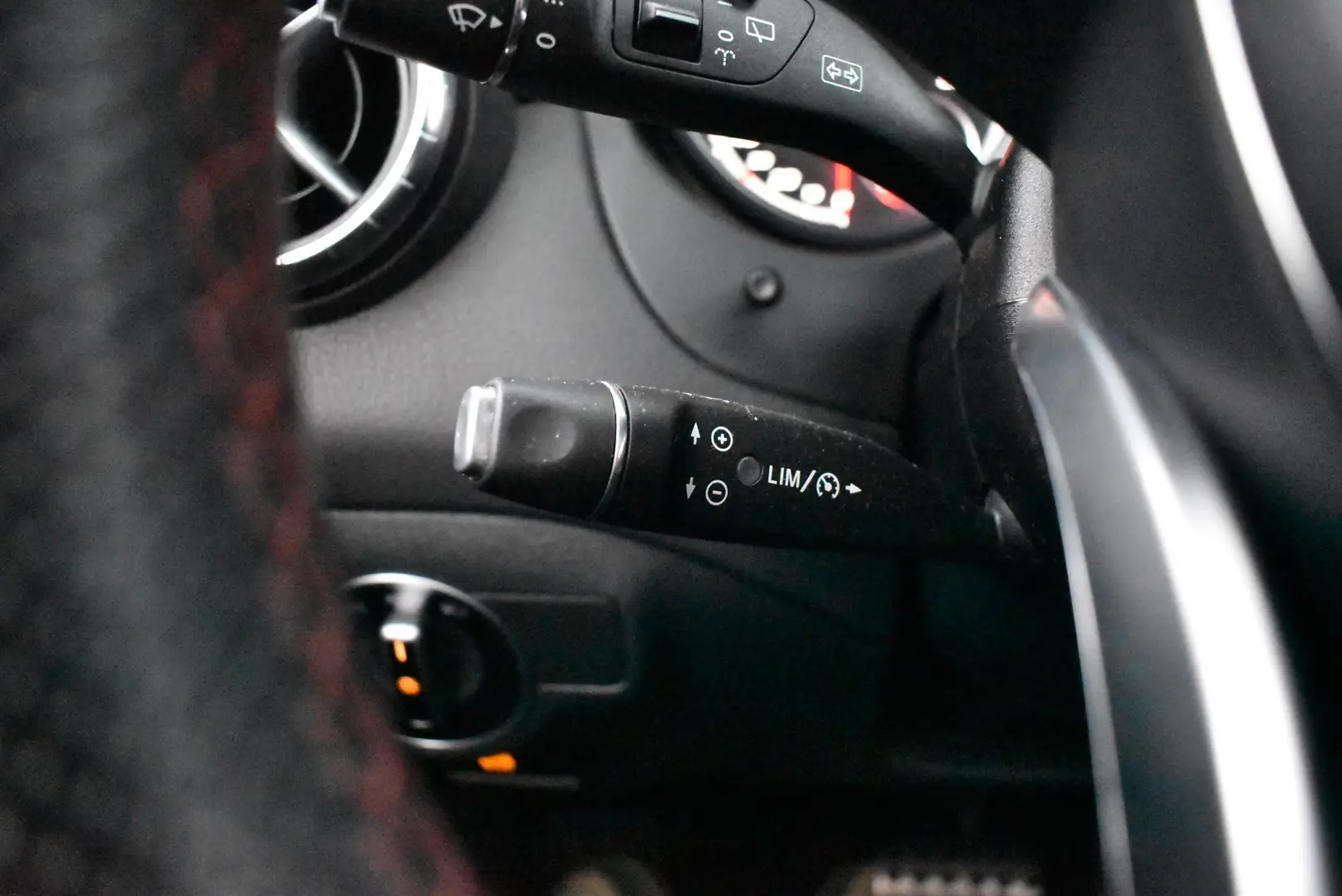 Car Image - PCyGdQtZttW0rWji9Cgtr