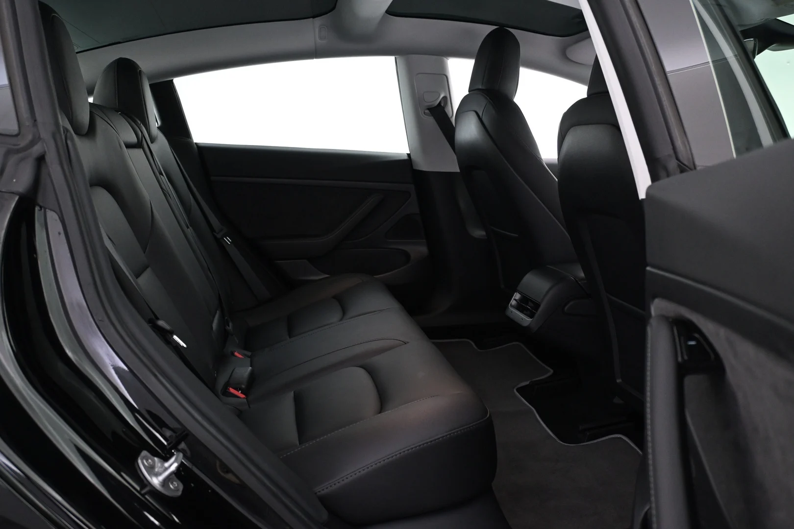 Car Image - 5KQESsmZeZ18bwz6Dy37Hc