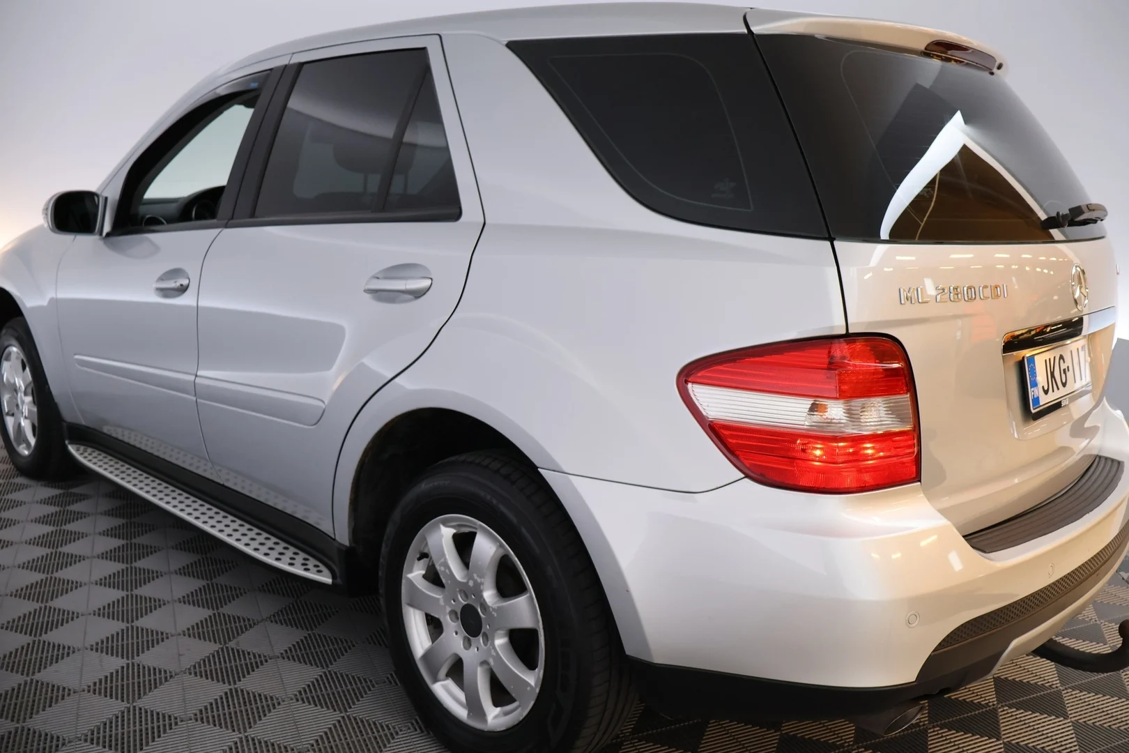 Car Image - 2wq34c2UzlWw5LSO8kdPly