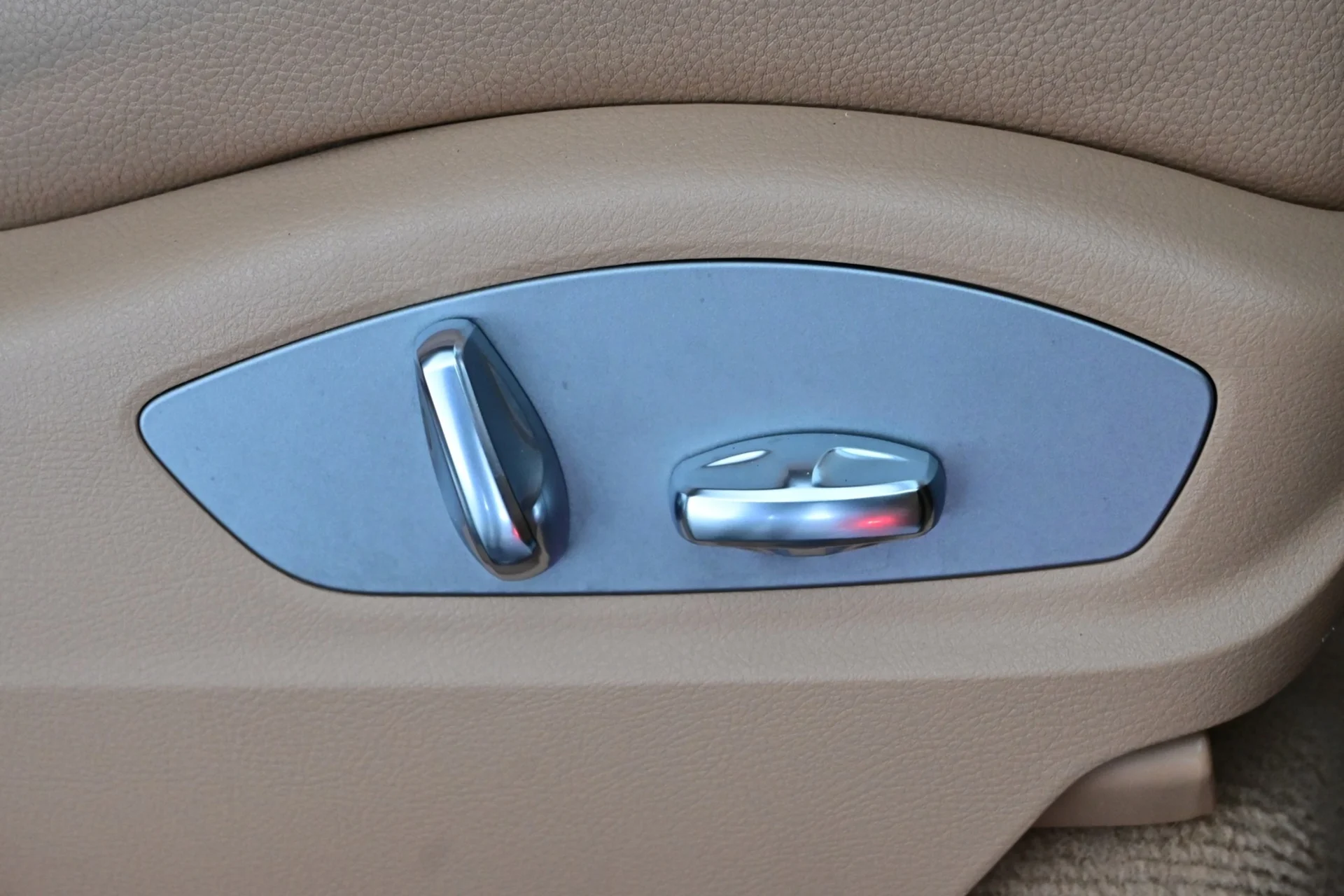Car Image - 3SWcqWHtFoEbCvDR0x0lk3