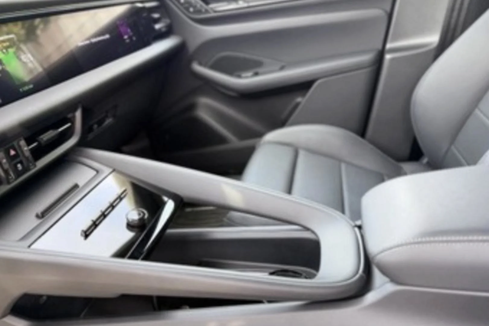 Car Image - 3fQWTqJj39z0R7NtOrCVD1