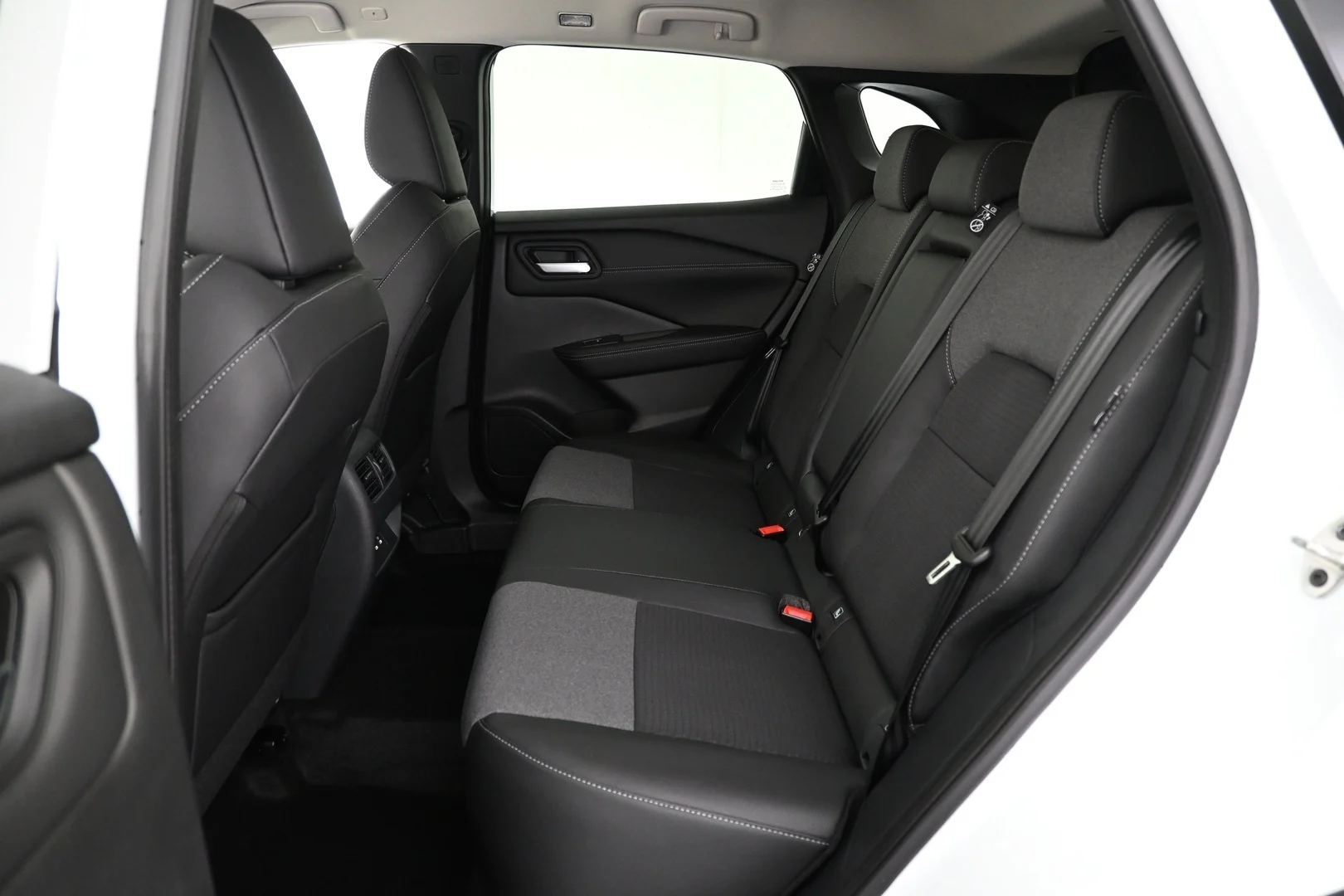 Car Image - 5P3guo9uMqwd5yNiPrmkiV