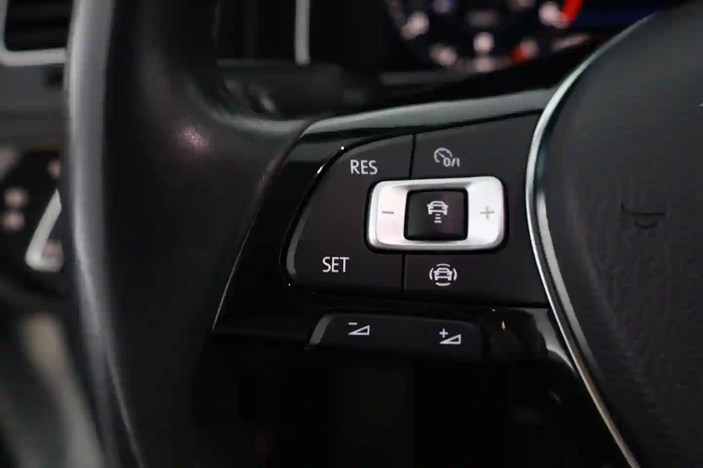 Car Image - 4EFoDguWFozAYE1t16SuRB