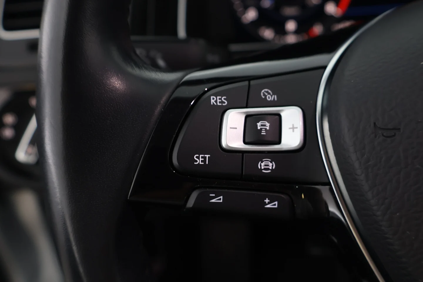 Car Image - 4EFoDguWFozAYE1t16SuRB