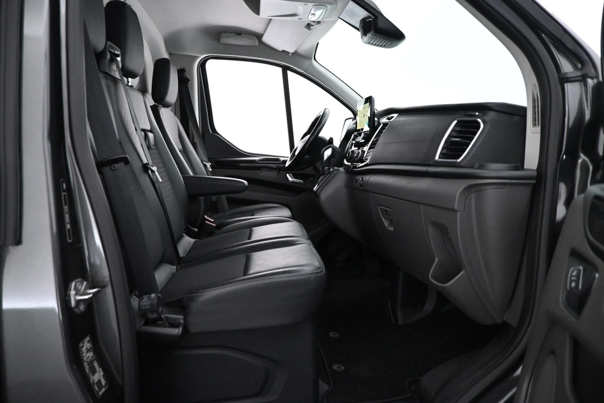 Car Image - 5rBQmLh1nA9lTFMmLogzYy