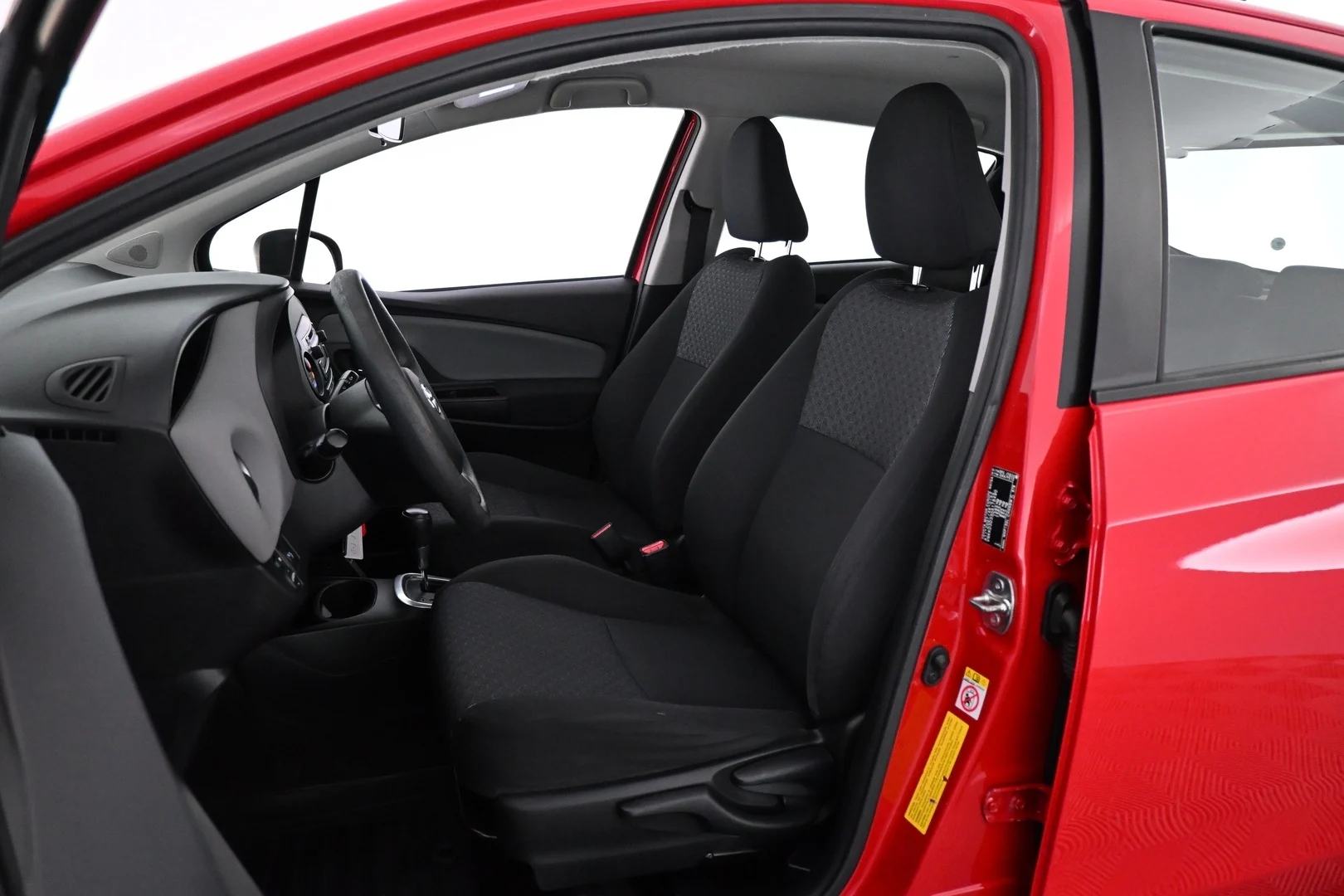 Car Image - 5YAPLAm0l1goLH6nJIq6ig