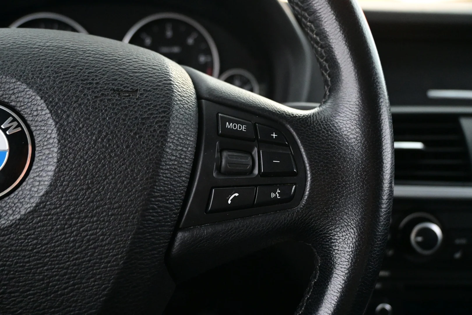 Car Image - 7wnZlGqjLxsXzlH164DRqj