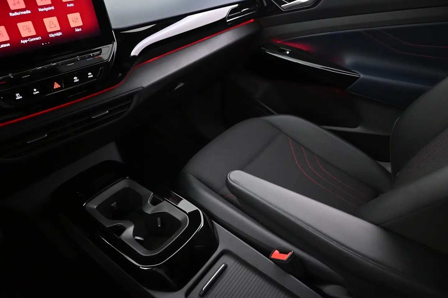 Car Image - 1V9bdqdoUmF9FiC5Aup7Av