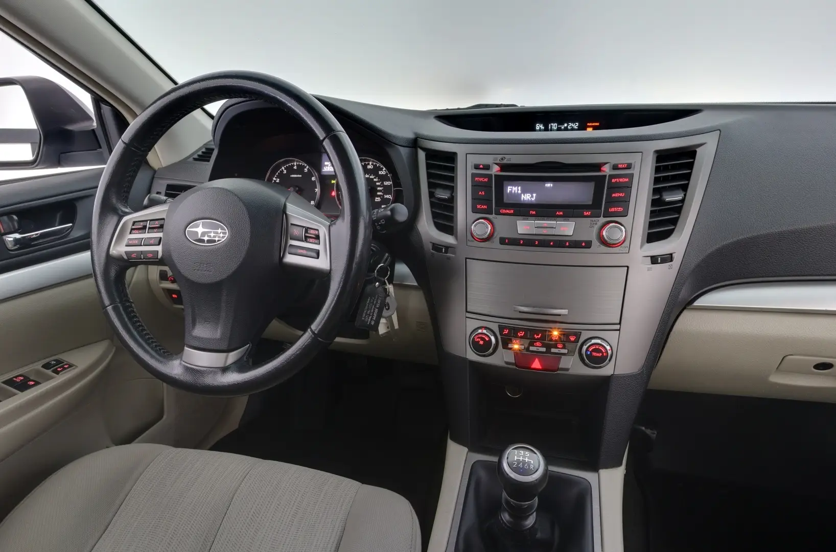 Car Image - 2pQe3qPoJUUFsVYFOsAZ88
