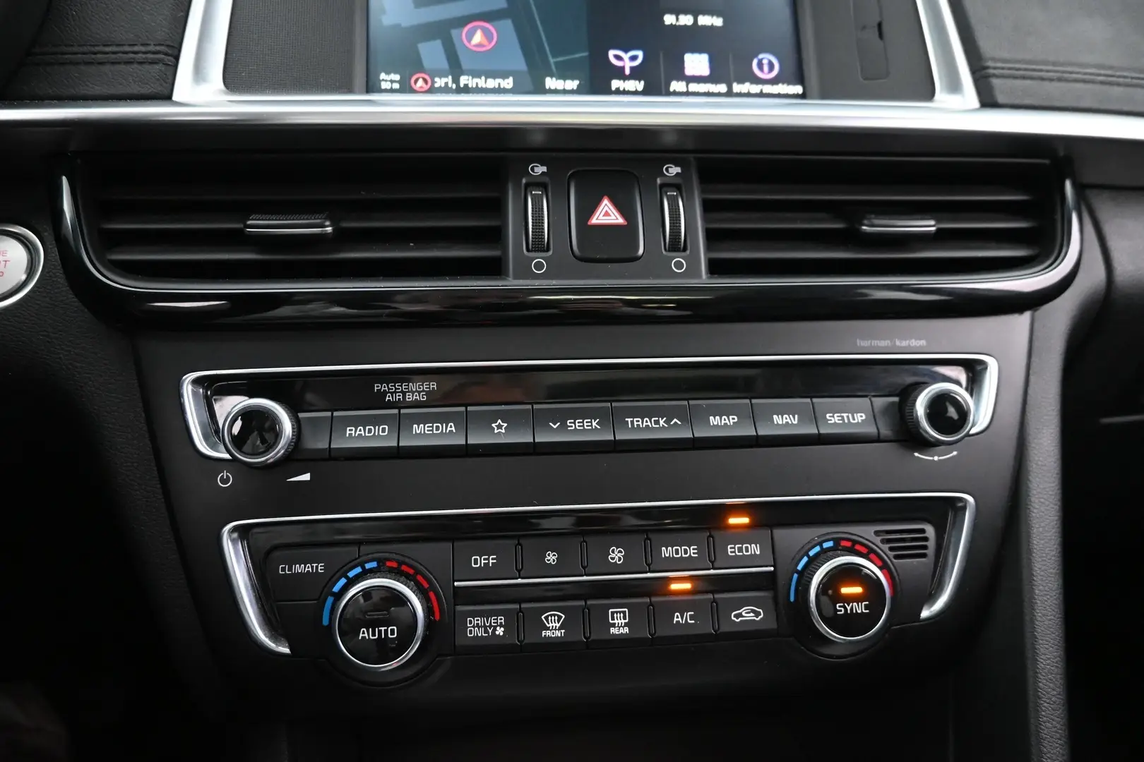 Car Image - 2iKhYbbW1Hu2n5Qz9ydLwJ