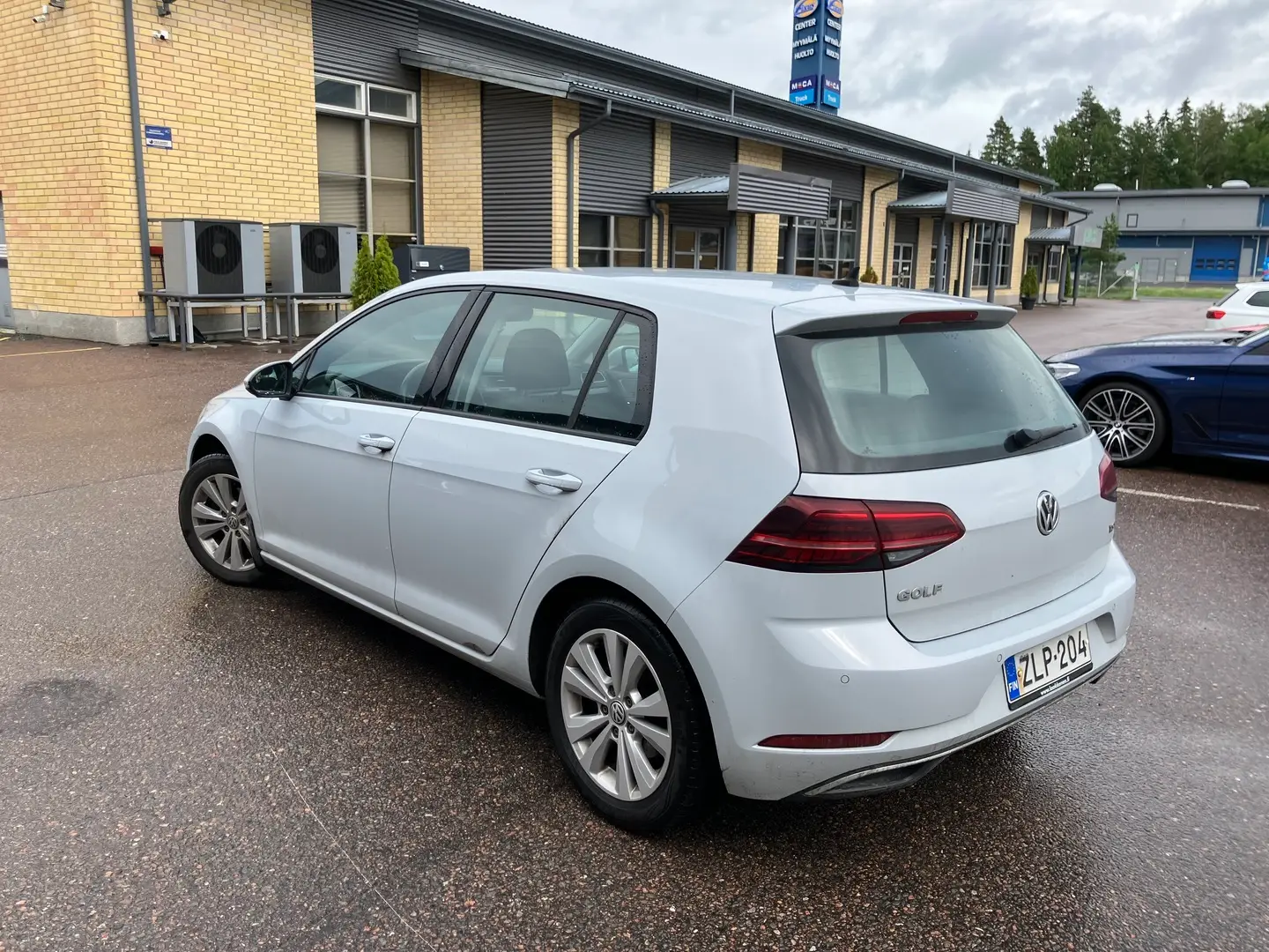 Car Image - 3EkoimfqPRipSaW8K4KAUw
