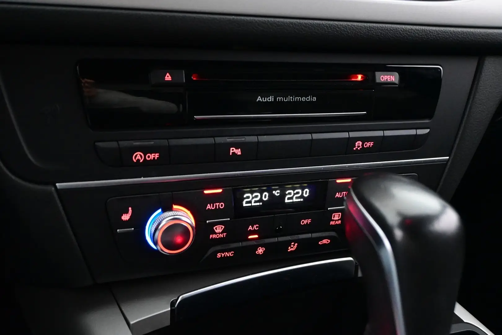 Car Image - 4nS0EK81SJbjOQrxFx4vrH