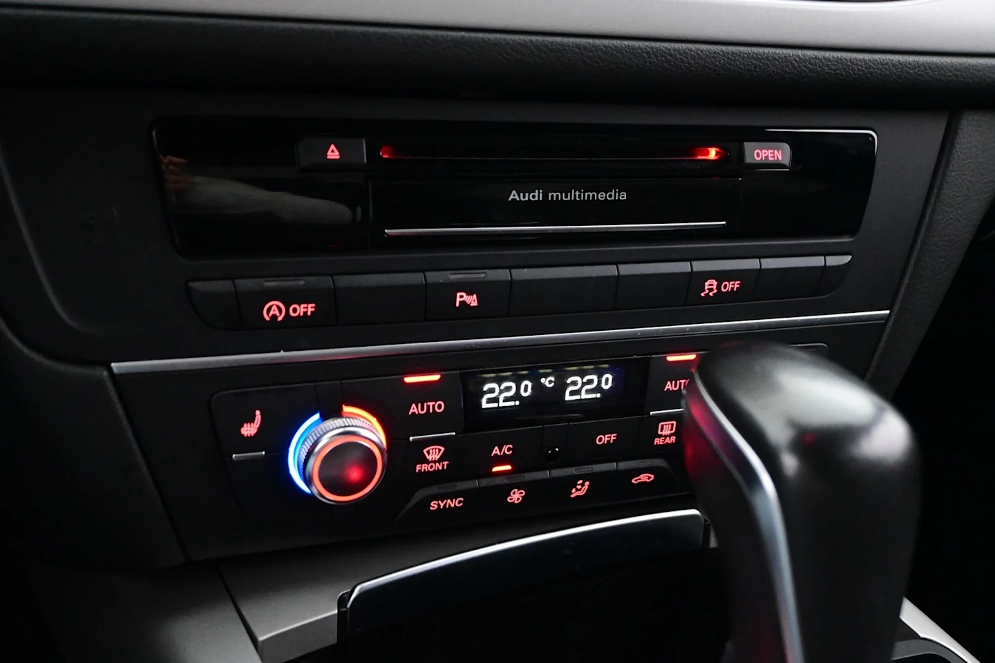 Car Image - 4nS0EK81SJbjOQrxFx4vrH