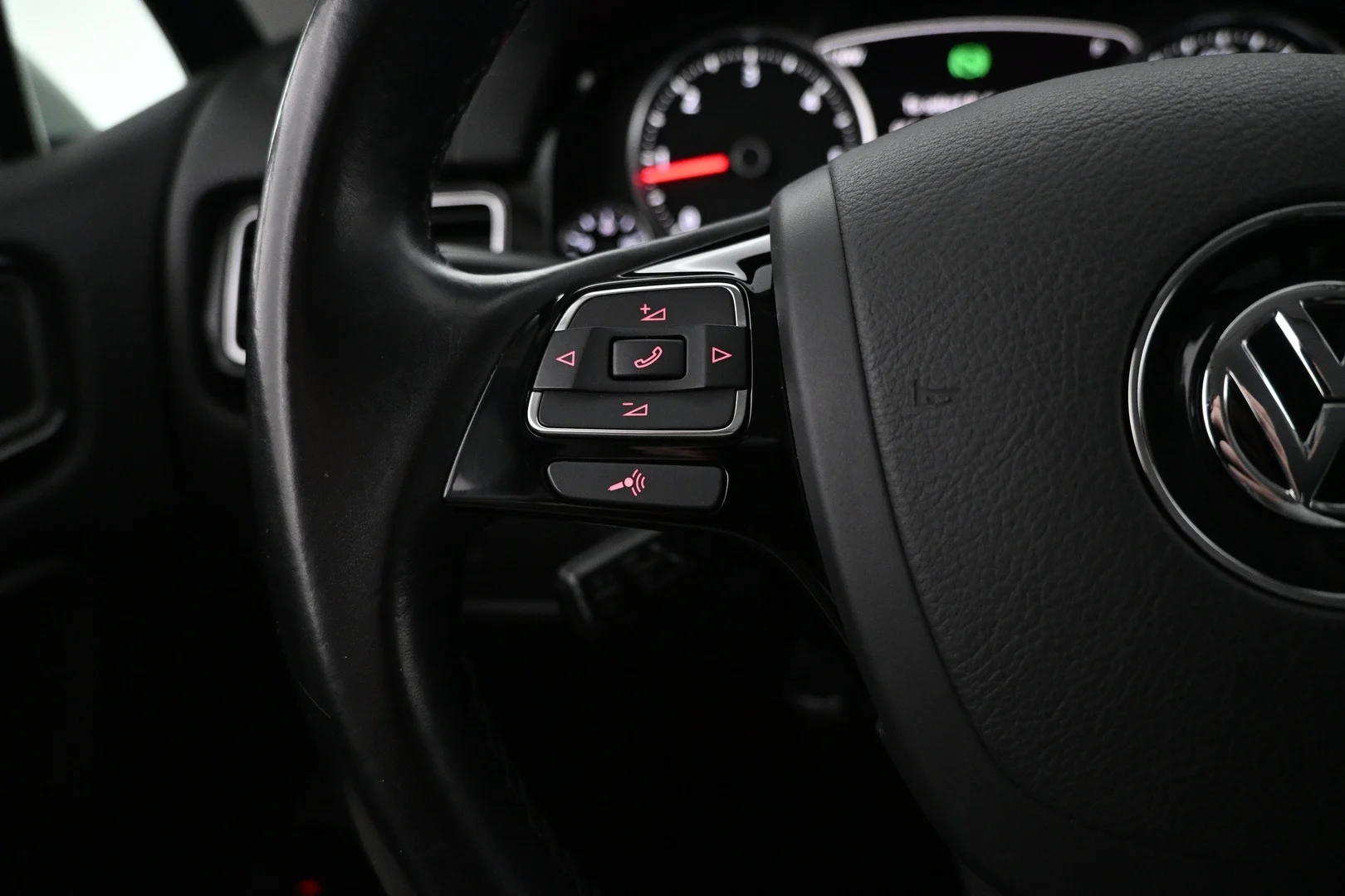 Car Image - 4qWeKFLjym8h6ZwXZk4Ksx