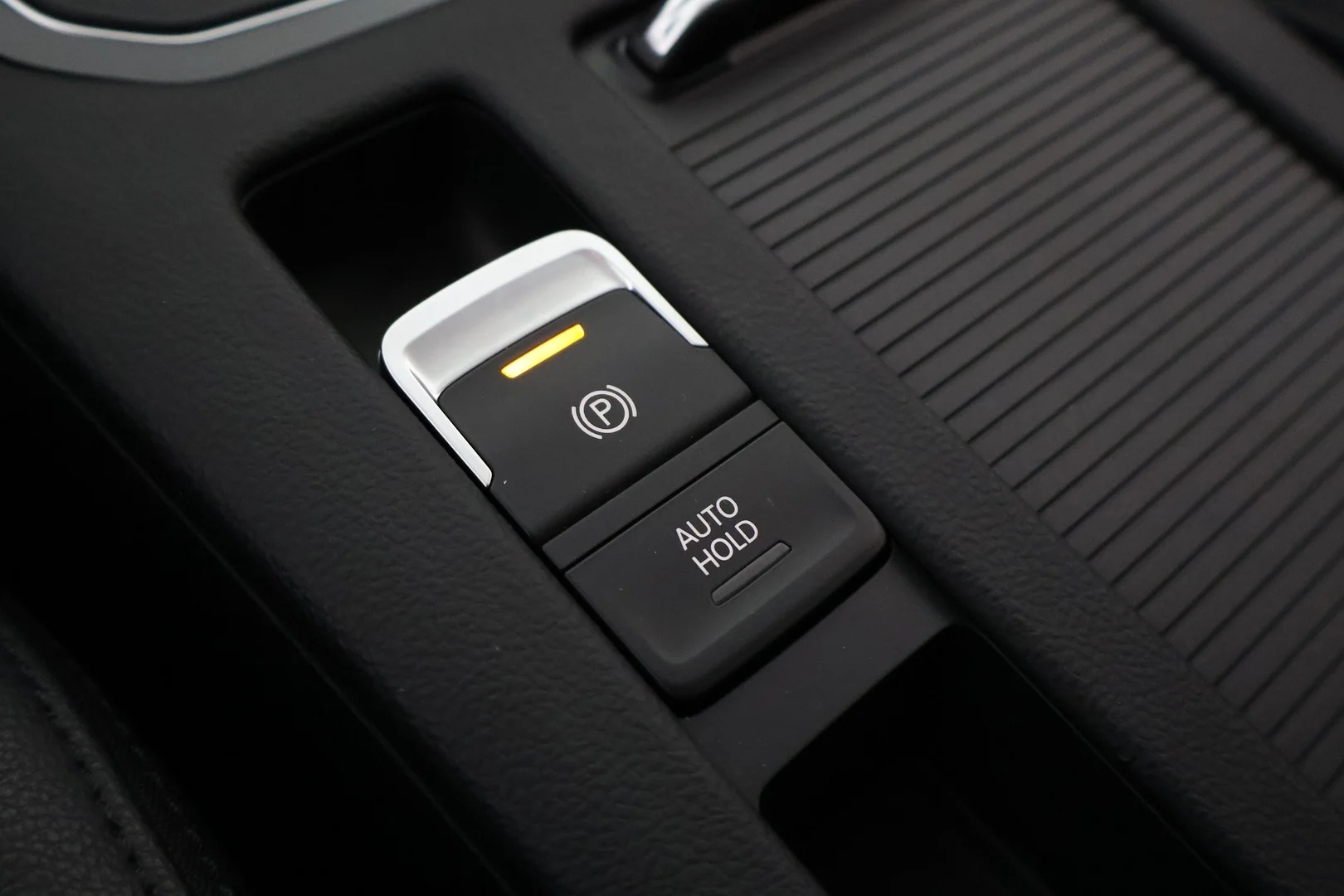 Car Image - 6xsahZHEvPhACempvk6eqf