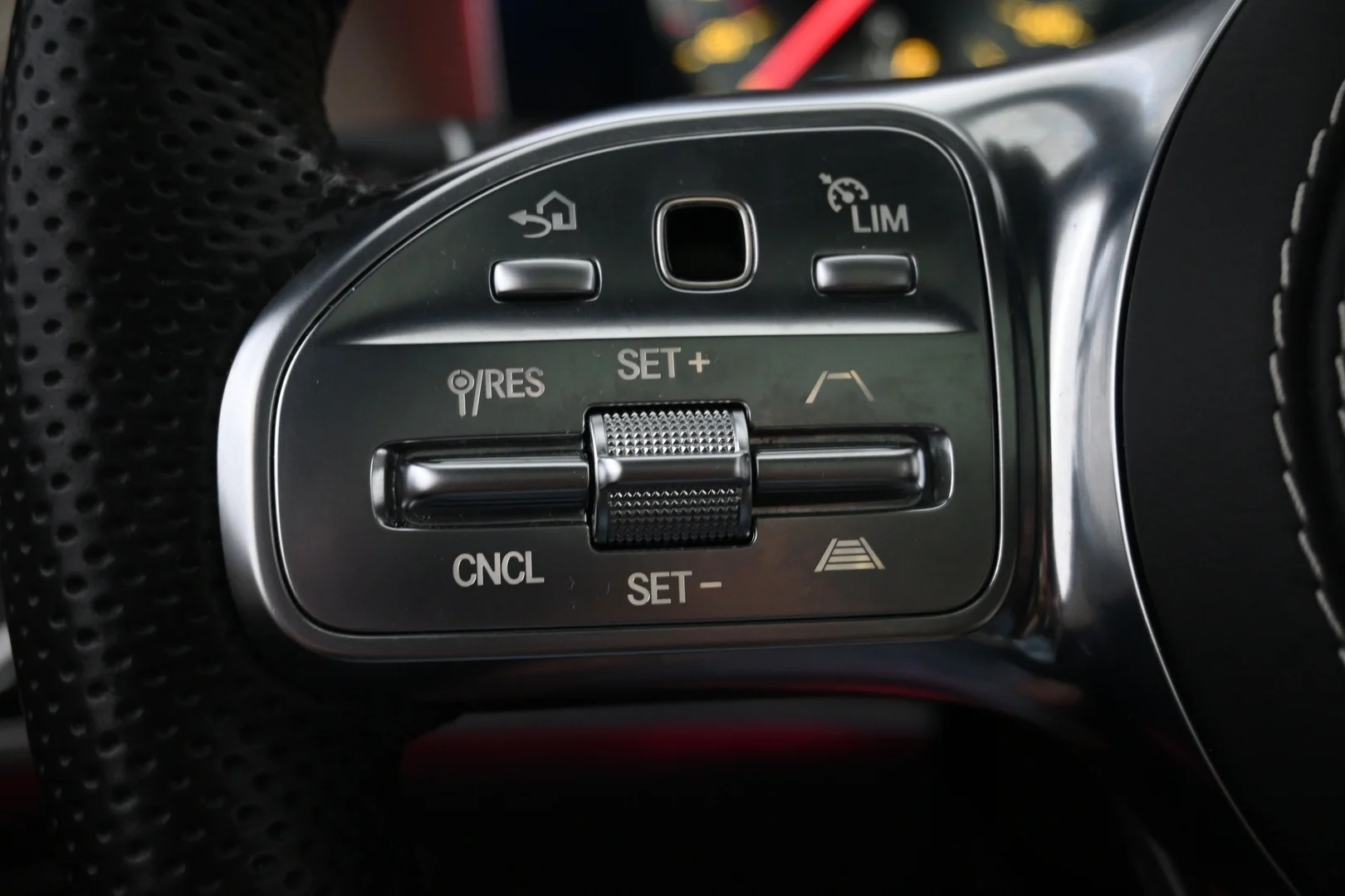 Car Image - 2Fjr0aHzghA53oFb7wAarK