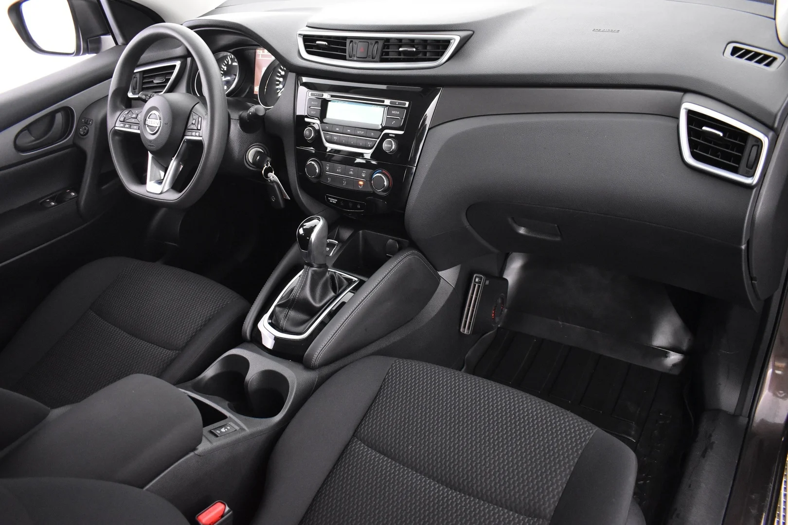 Car Image - 3eLwehEZ5DqPDSTQvRY3En