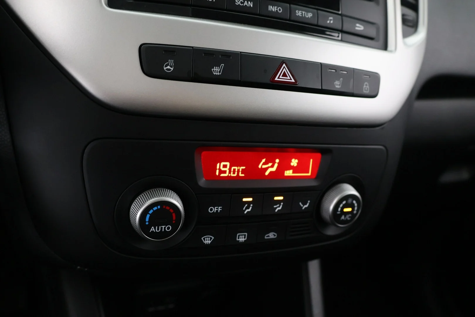 Car Image - 5vy04s09aajOJlwdEDZtRf