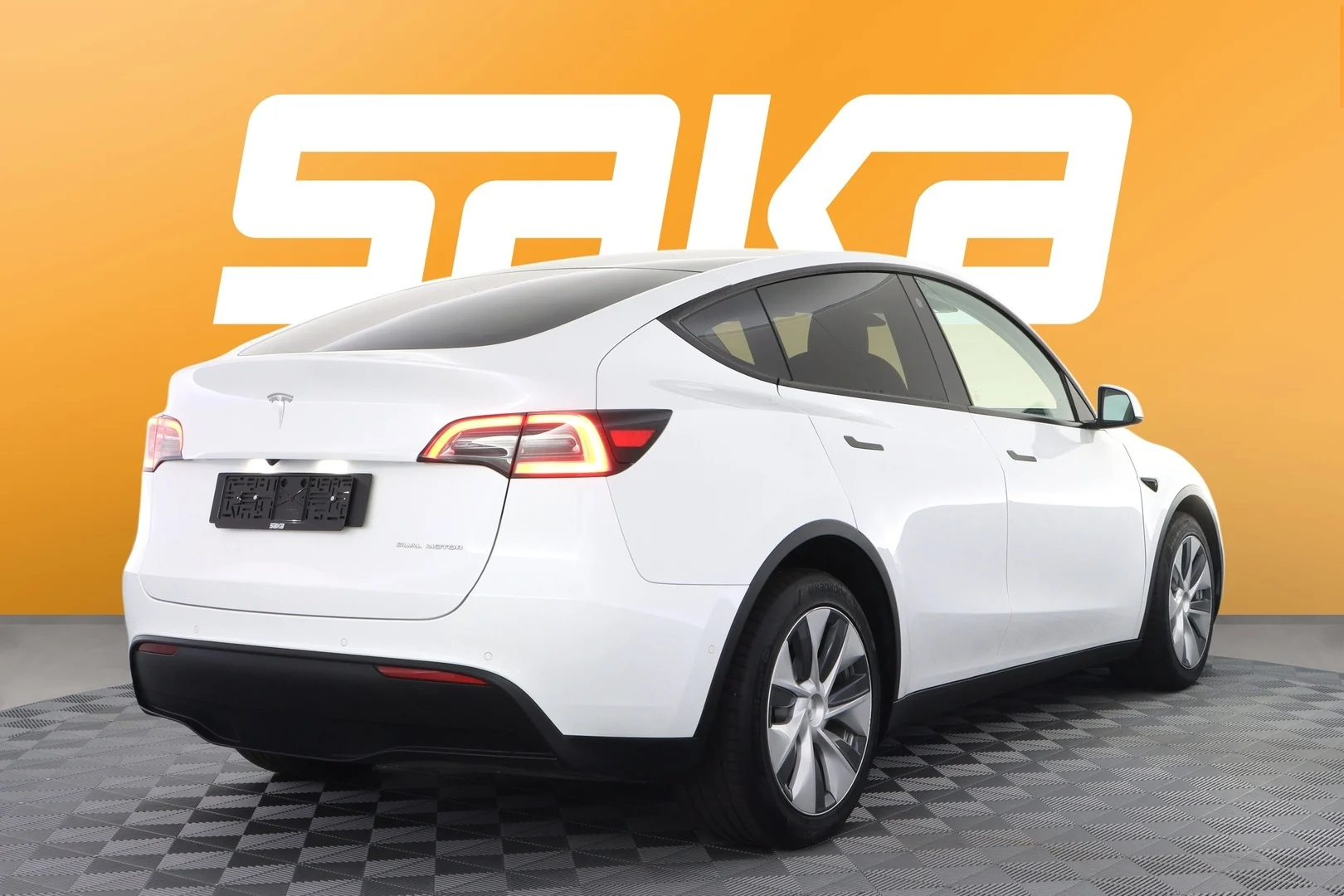 Car Image - 4phcS4iBVMbvrs1Lb3WIzH