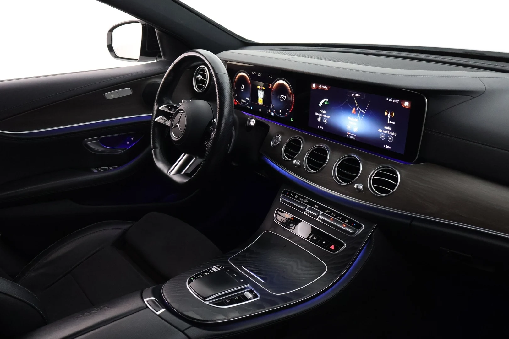 Car Image - 71MffOsjrAcm2Vr70eynYz
