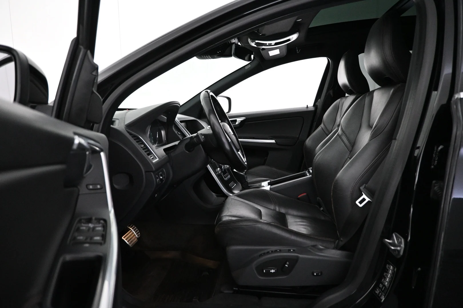 Car Image - 01MkqOak5QYEZHZDGBdHY0
