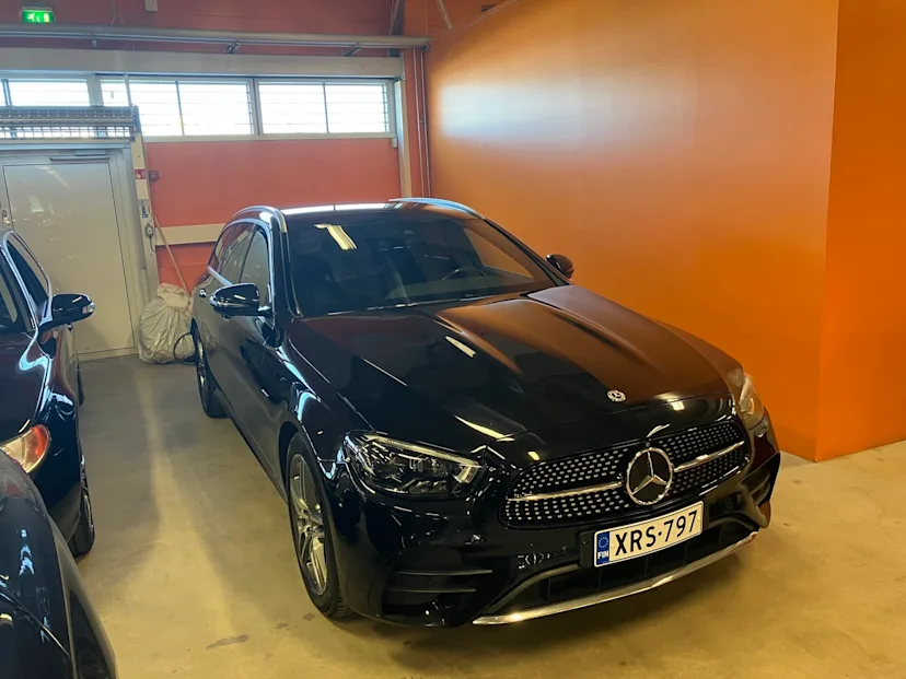 Mercedes-Benz E