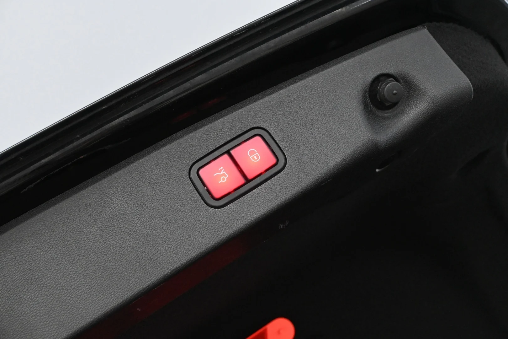 Car Image - 1dSzqDHlSUzuIUhMQIHyUO