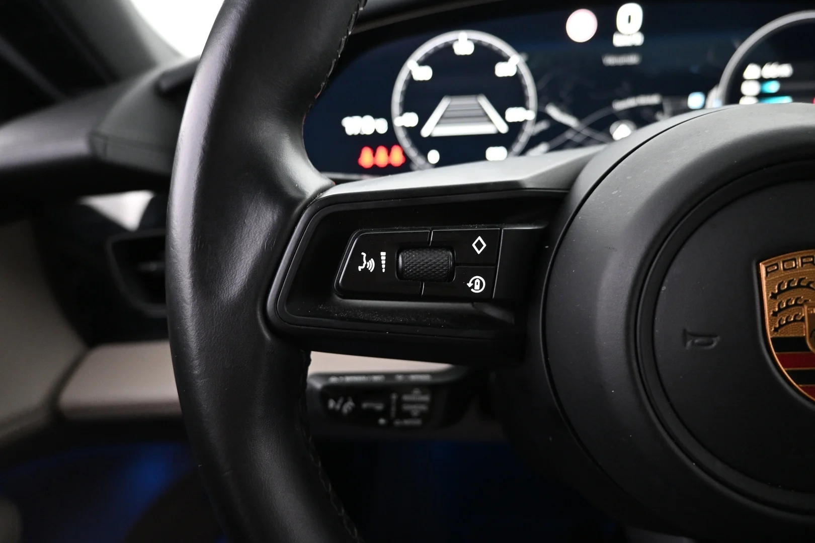 Car Image - 18ekL8S22QlfytJNmt1mlN