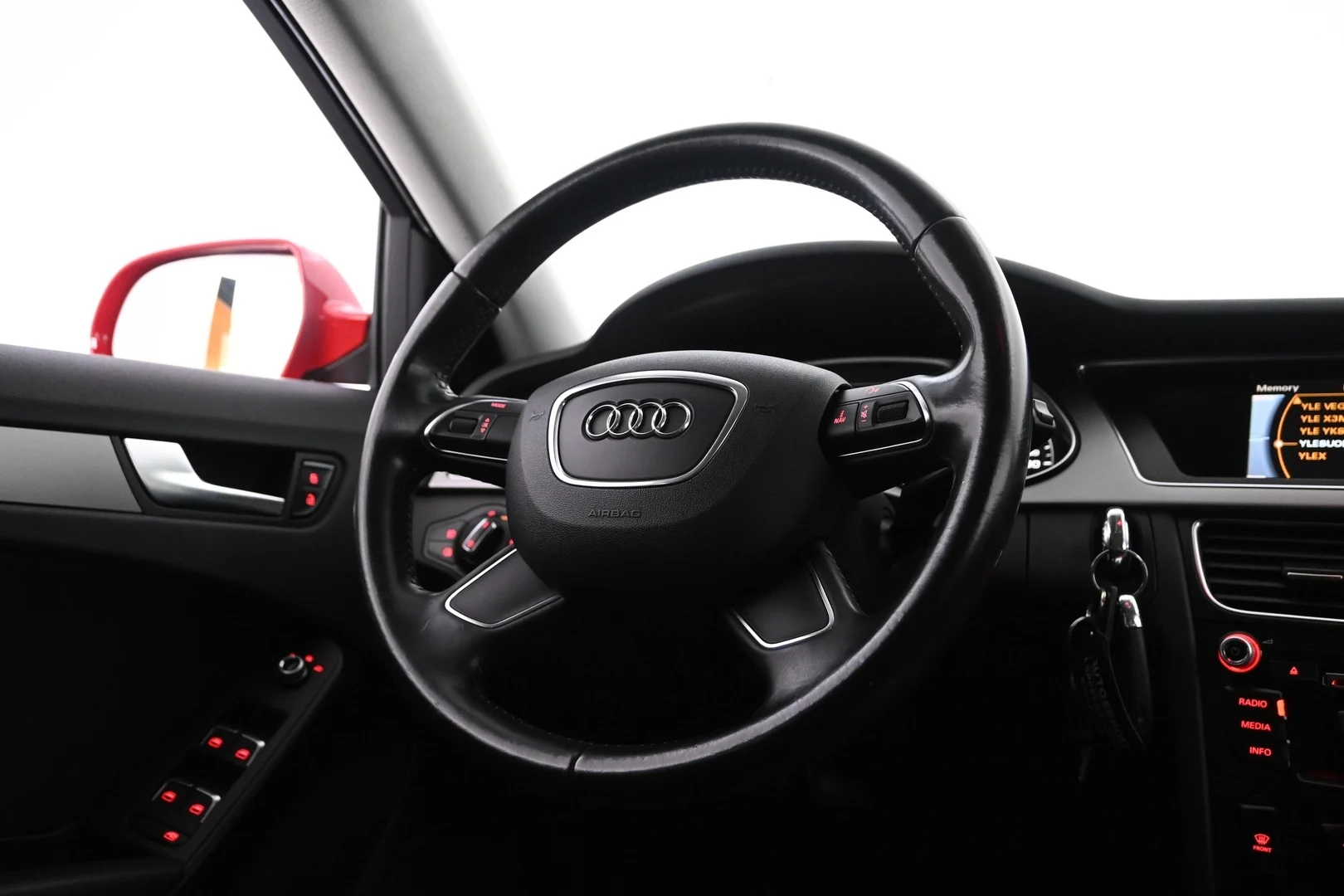 Car Image - 7lubA4zEkLxyUNd0WmGMju