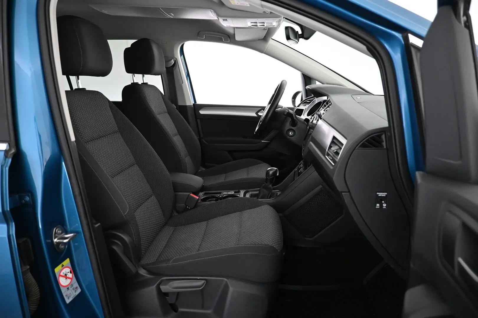 Car Image - 5EXCVIvs5k6tnkOcCeQuxj