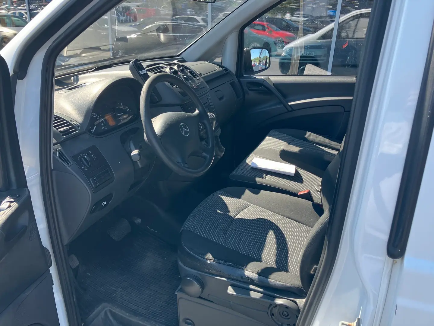 Car Image - 4v71sctTQztaYJNwJ0zI1o