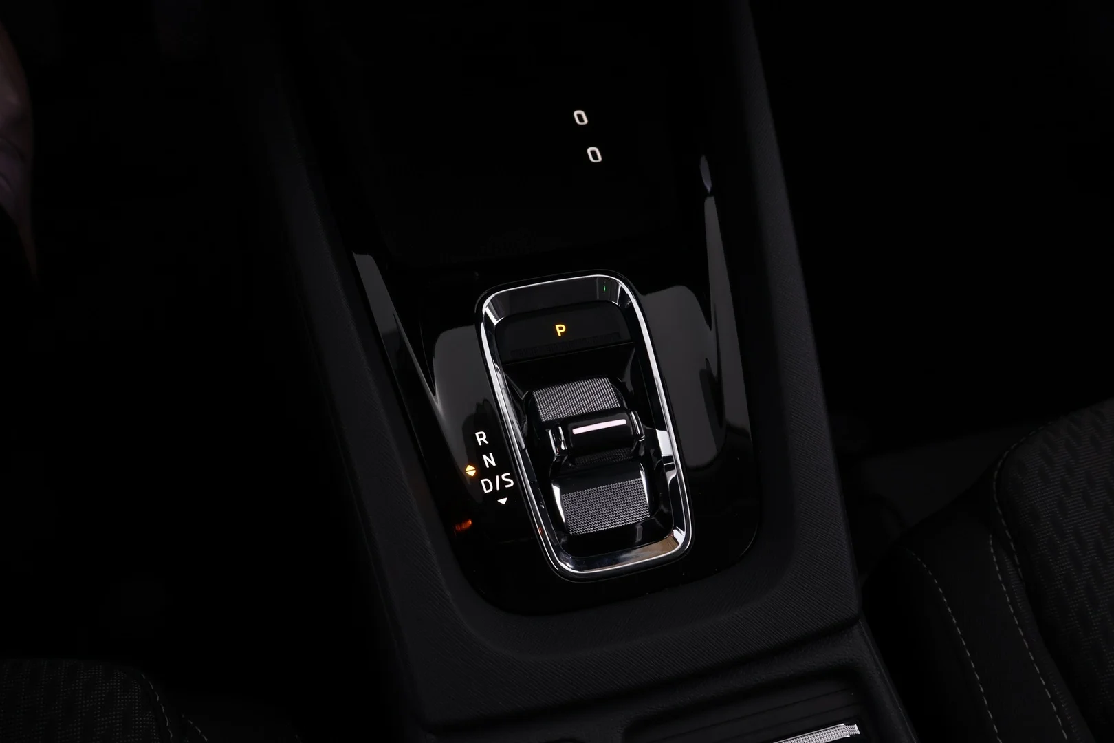 Car Image - 5puFAUe6ec9mWkunHMxYsG