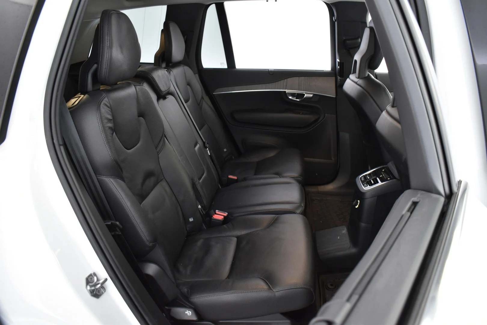 Car Image - 1b8nNMNArJjD3P7gSgarao