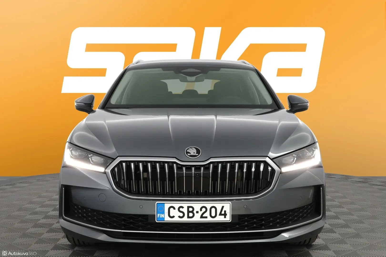 Car Image - 0qBrli8TODFW1pbNwGLnq