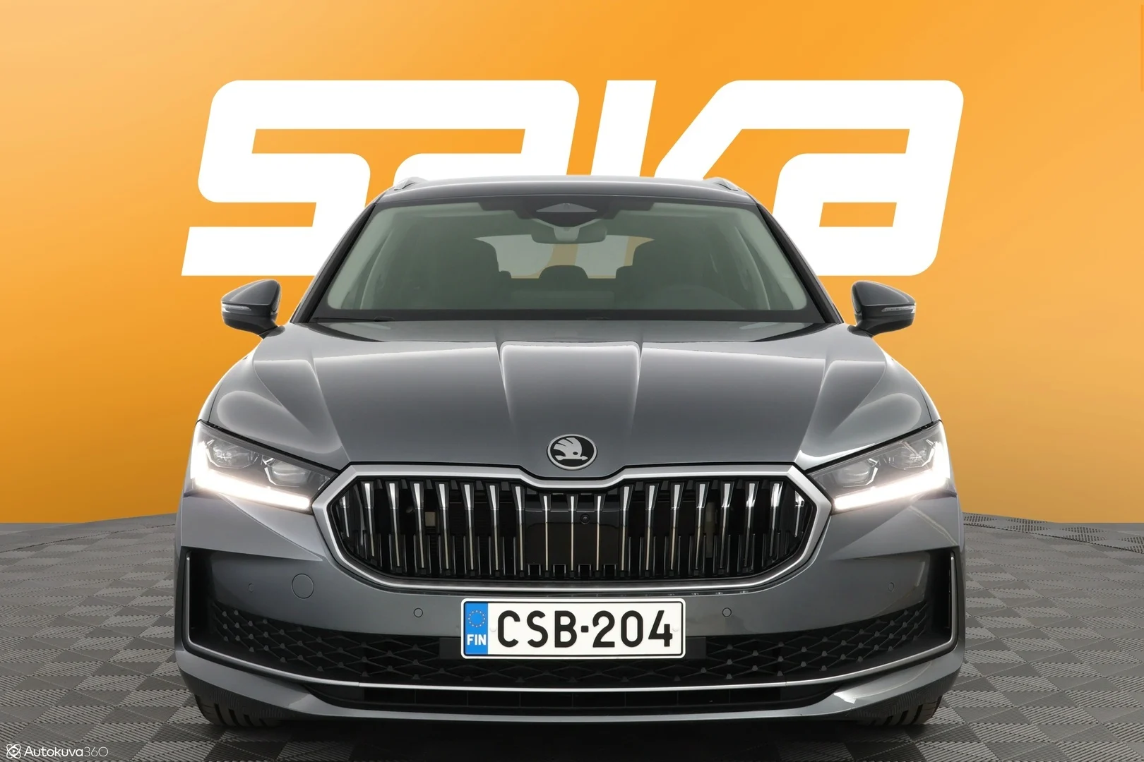 Car Image - 0qBrli8TODFW1pbNwGLnq