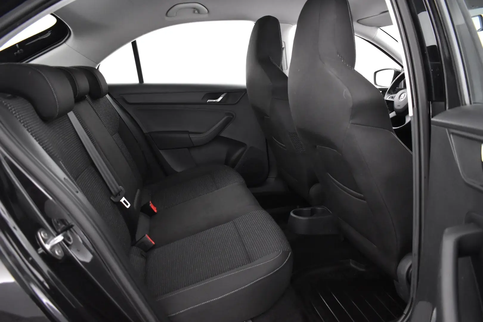 Car Image - 6KvEYadqqgDfPZWpphzTkA