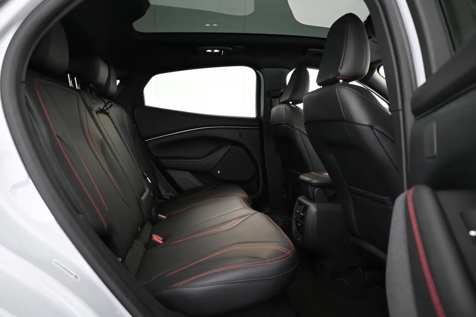 Car Image - 5SsgBmx7nnHa5H0PtrHyZl