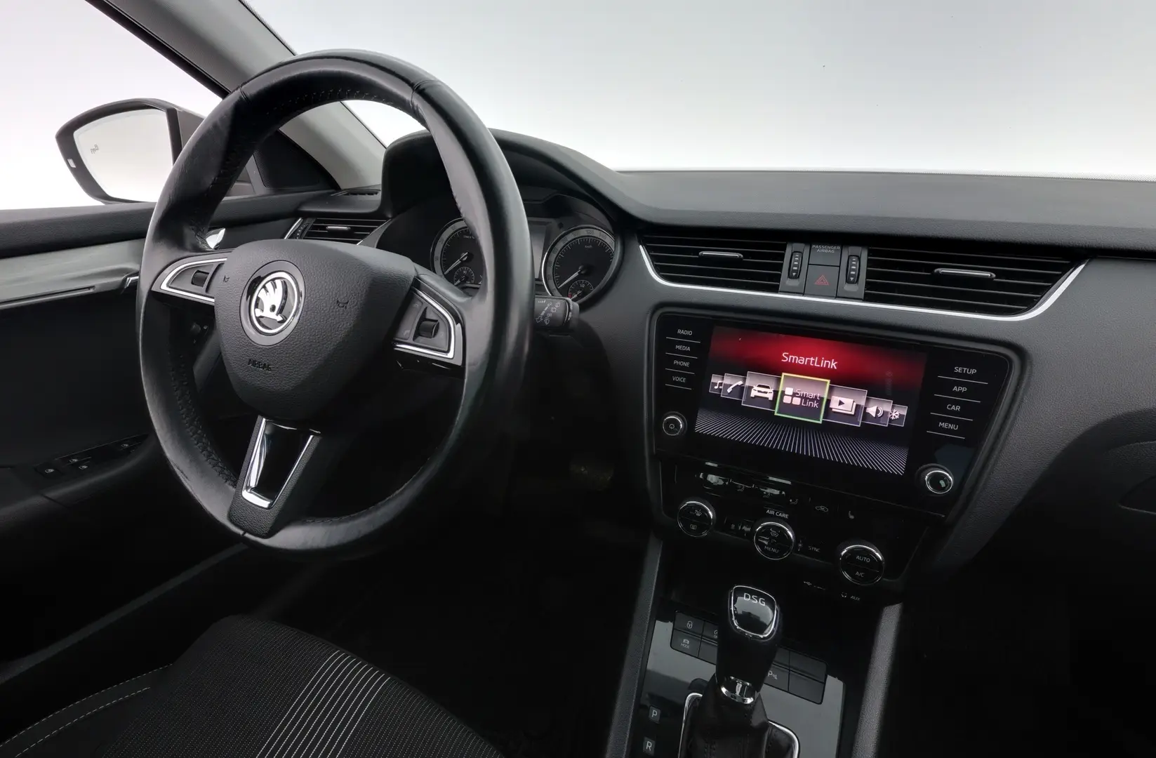 Car Image - 3ANJ5cLLxBcb9rQ5gM4xqF