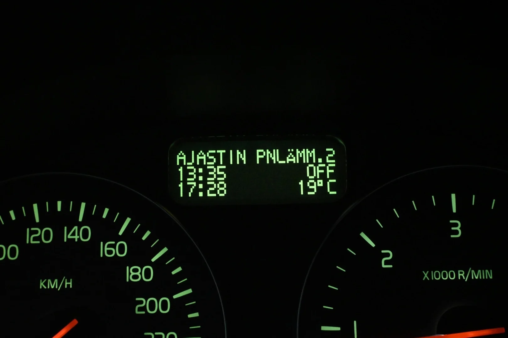 Car Image - 7jPw7GggYIExtcMWCP9b1M