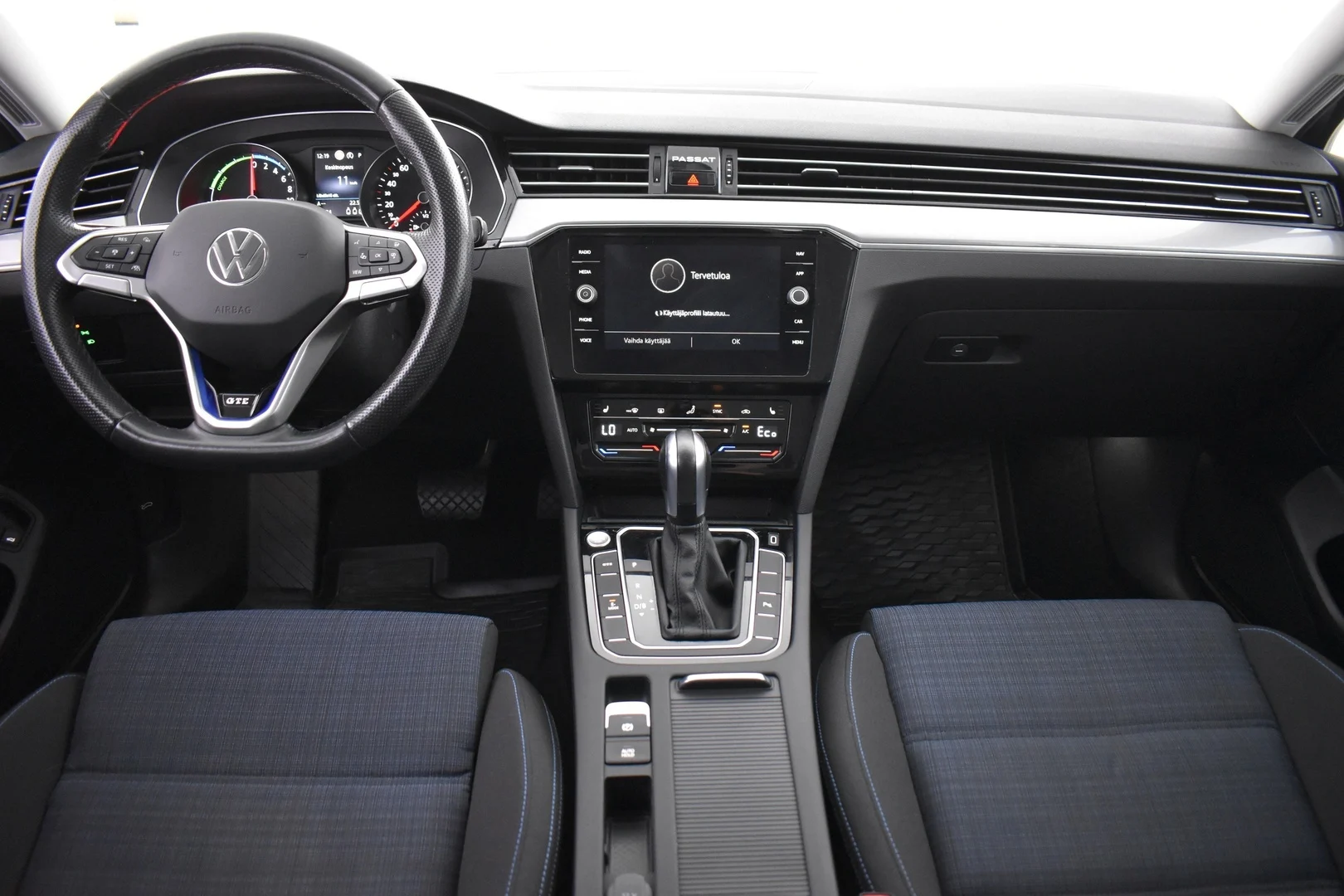 Car Image - 2lAEIGkM3MycGK0DIV9DVb